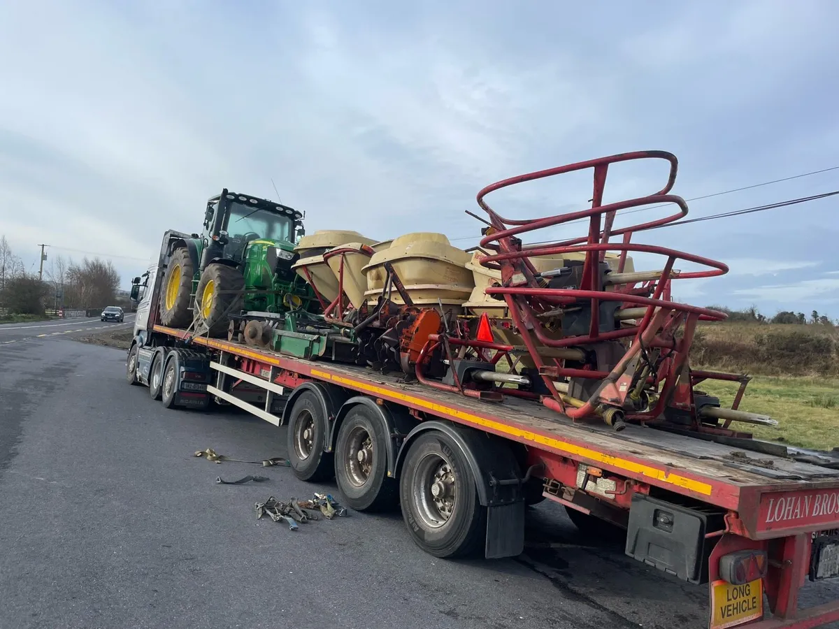 Selection of Vicon Spreaders - Image 1