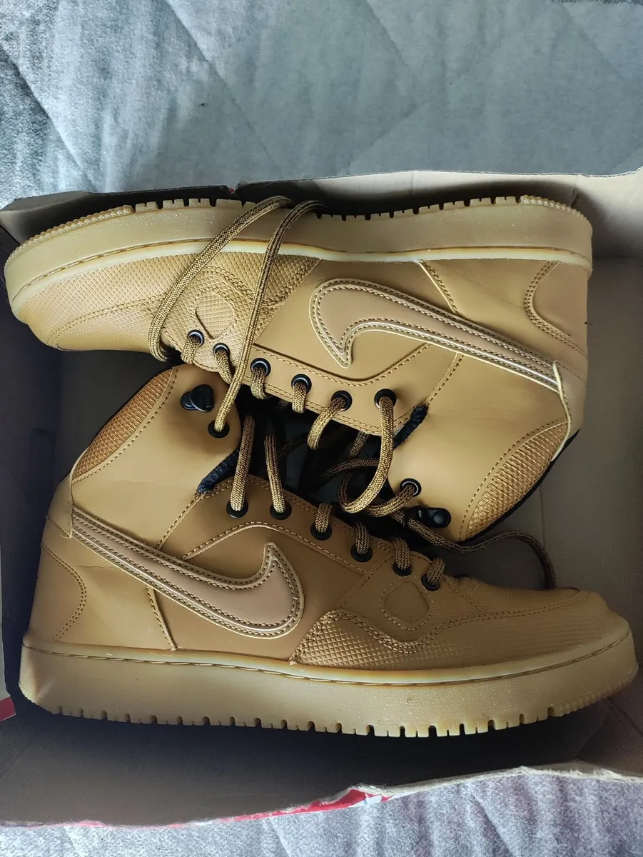 Nike Son of Force Winter Mid boot 8uk as New - Image 4