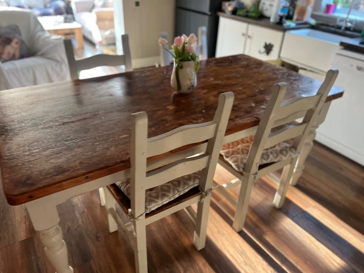 Kitchen table - Image 2