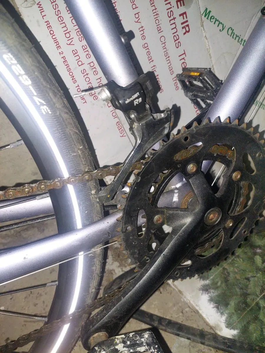 Sona commuter gravel bike - Image 3