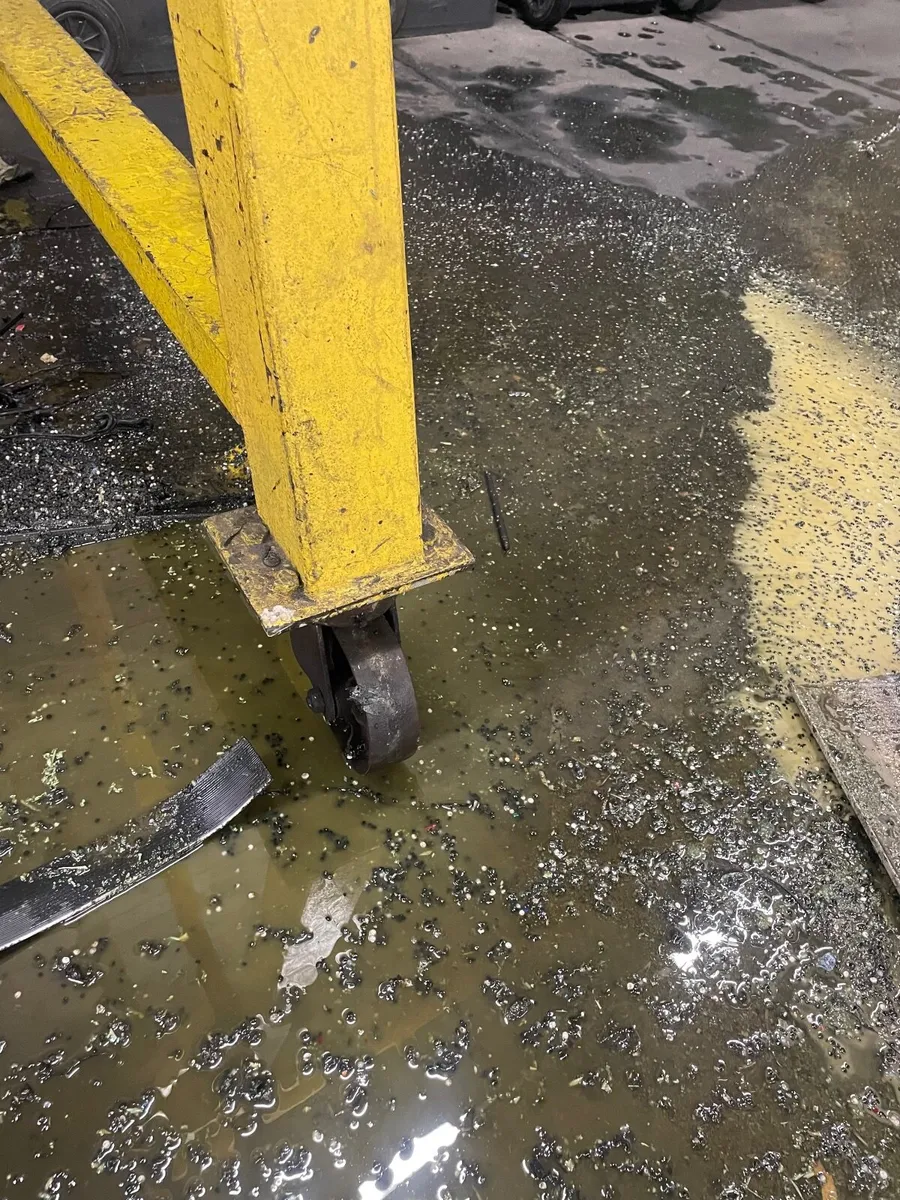 Gantry crane hoist - Image 4