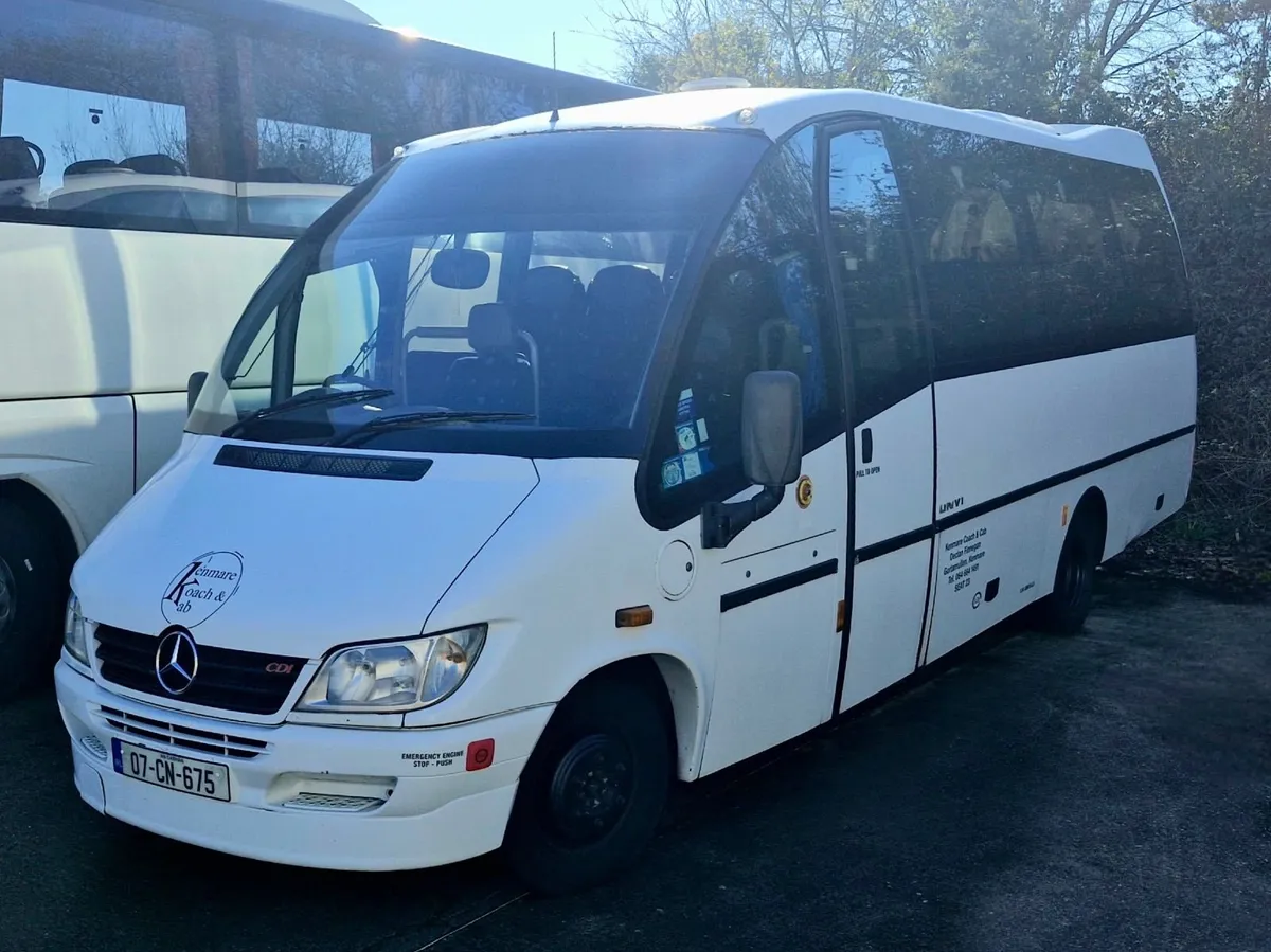 Mercedes Sprinter 616 CDI UNVI Riada - Image 1