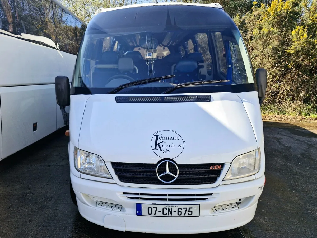 Mercedes Sprinter 616 CDI UNVI Riada - Image 2