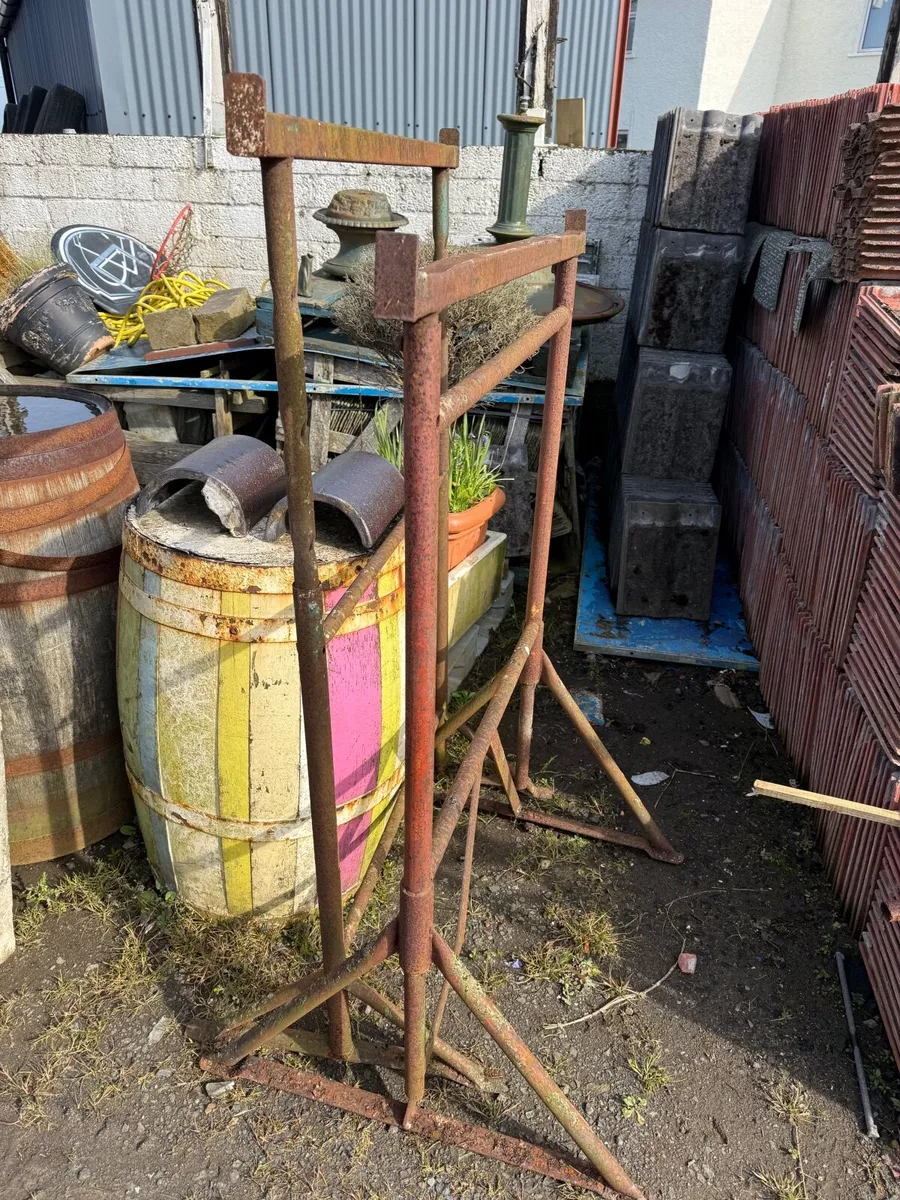 Nine trestles. - Image 2