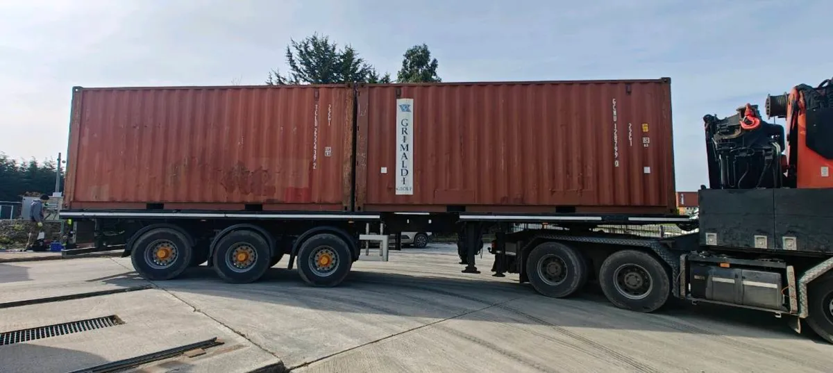 20ft Storage container - Image 2