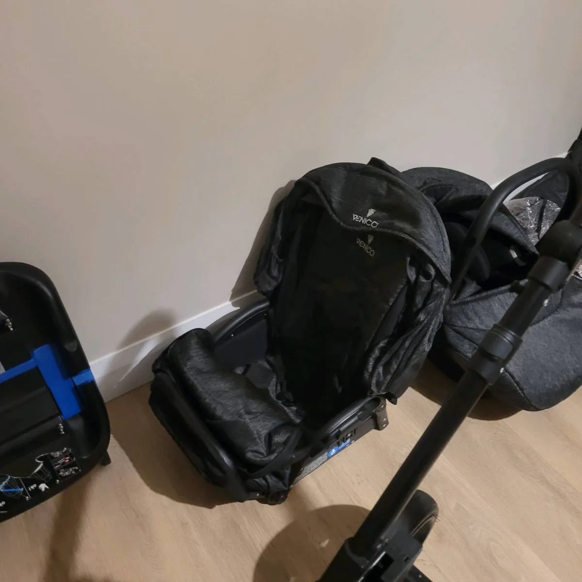 Vinici travel set - Image 1