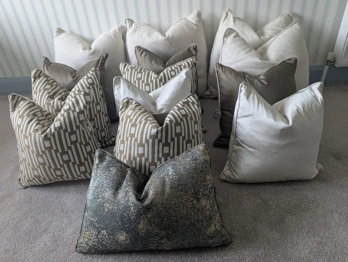 Cushion set