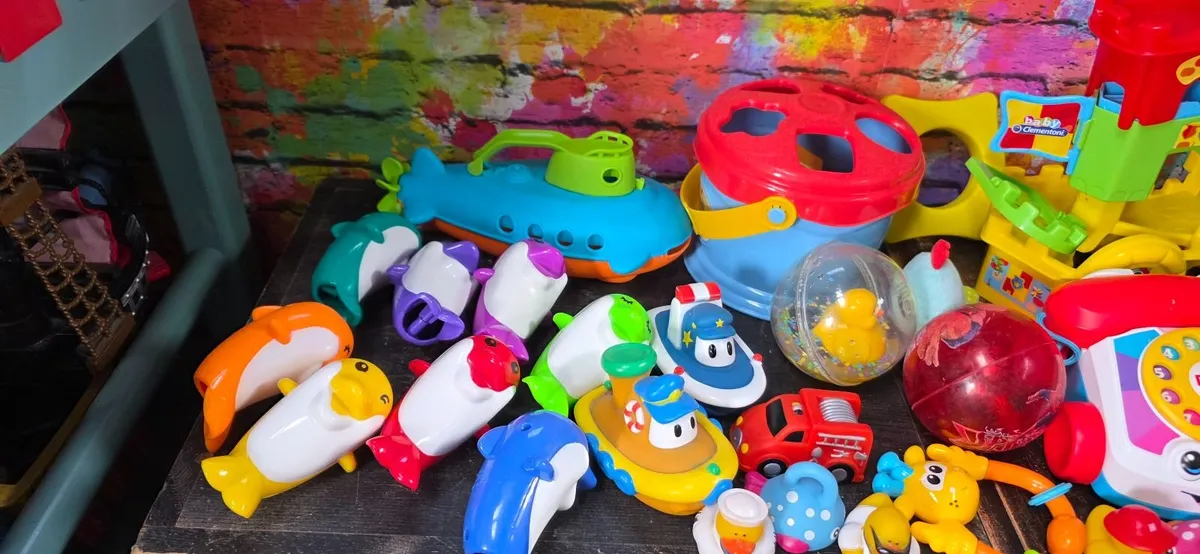 Large set of infant/toddler toys - Image 2