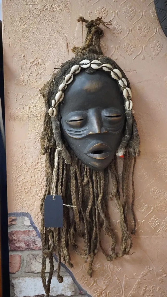 Original African Tribal Mask - Image 1
