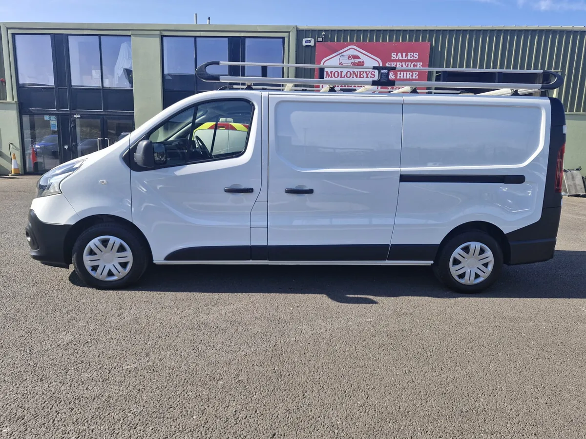 Renault Trafic 2021 - Image 4