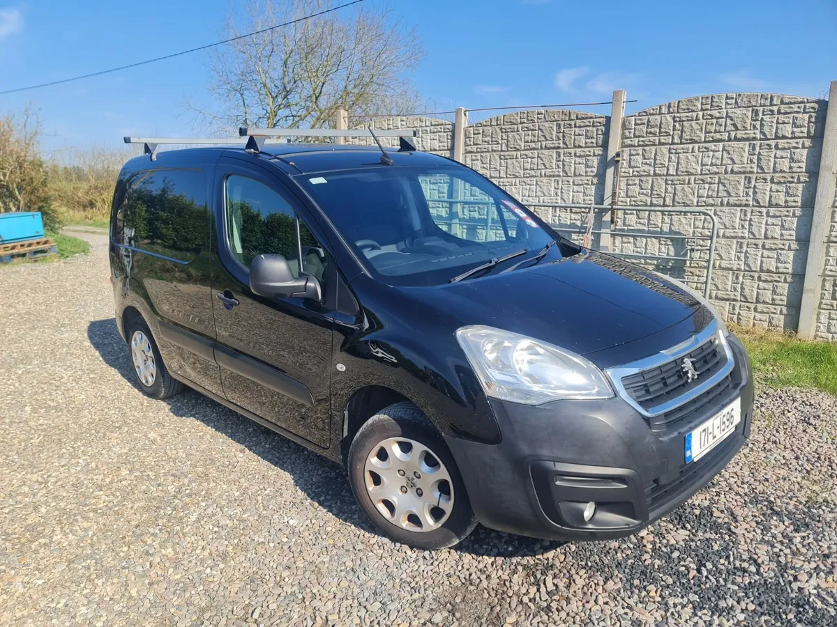BEST VALUE 2017 cvrt 12/26  3 seat PEUGEOT PARTNER - Image 1
