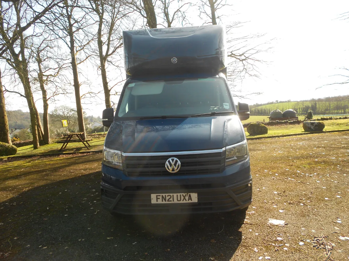 Volkswagen Crafter 2021 - Image 2