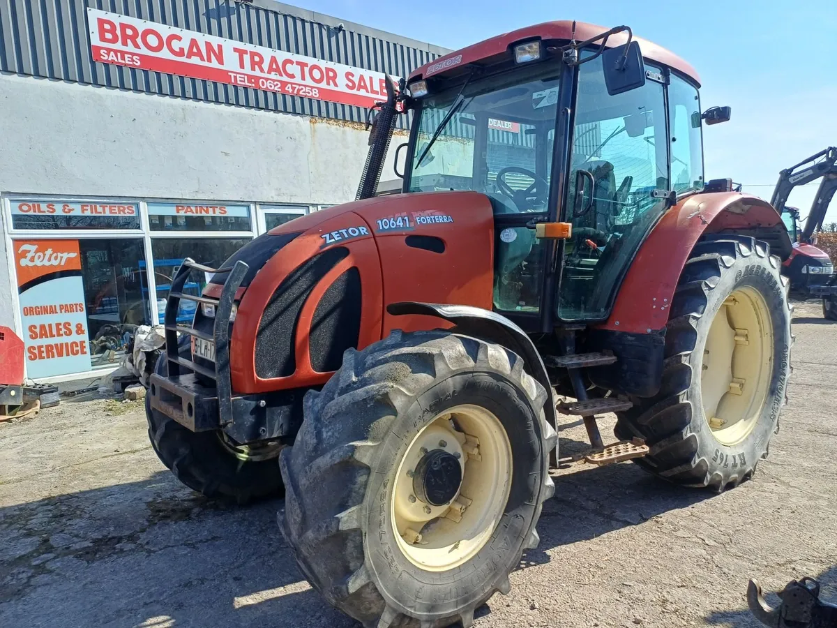 Tractors For Sale - Image 1