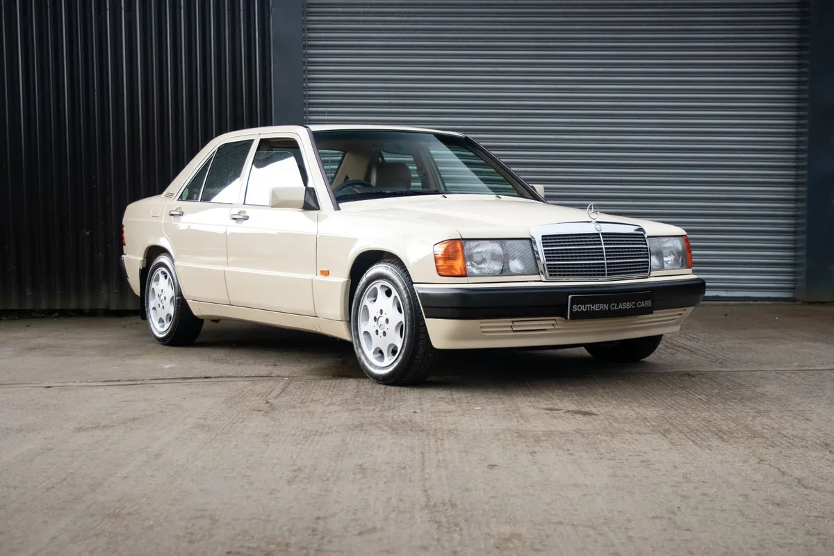 1992 Mercedes-Benz 190E 2.0 Auto - Image 1