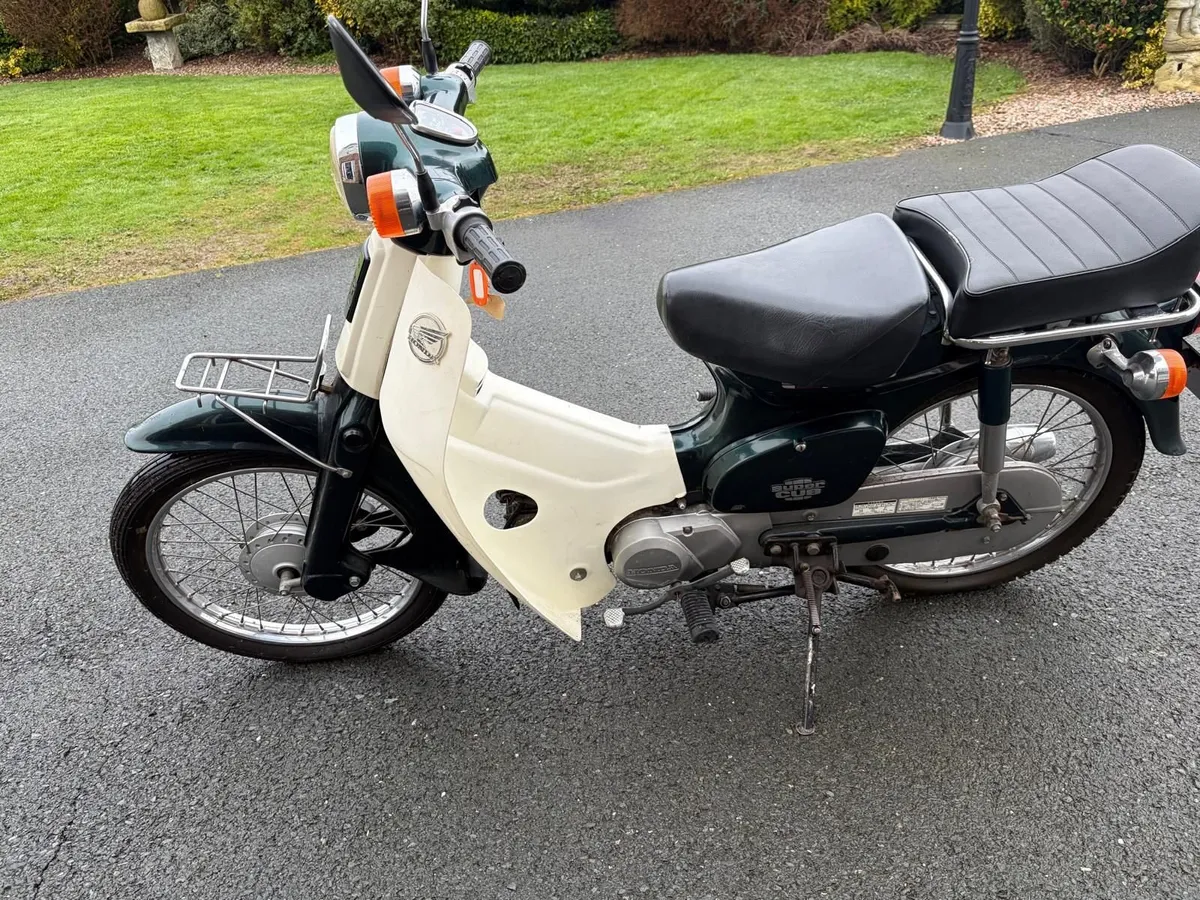 Honda C50DX Super Cub 1997 - Image 1