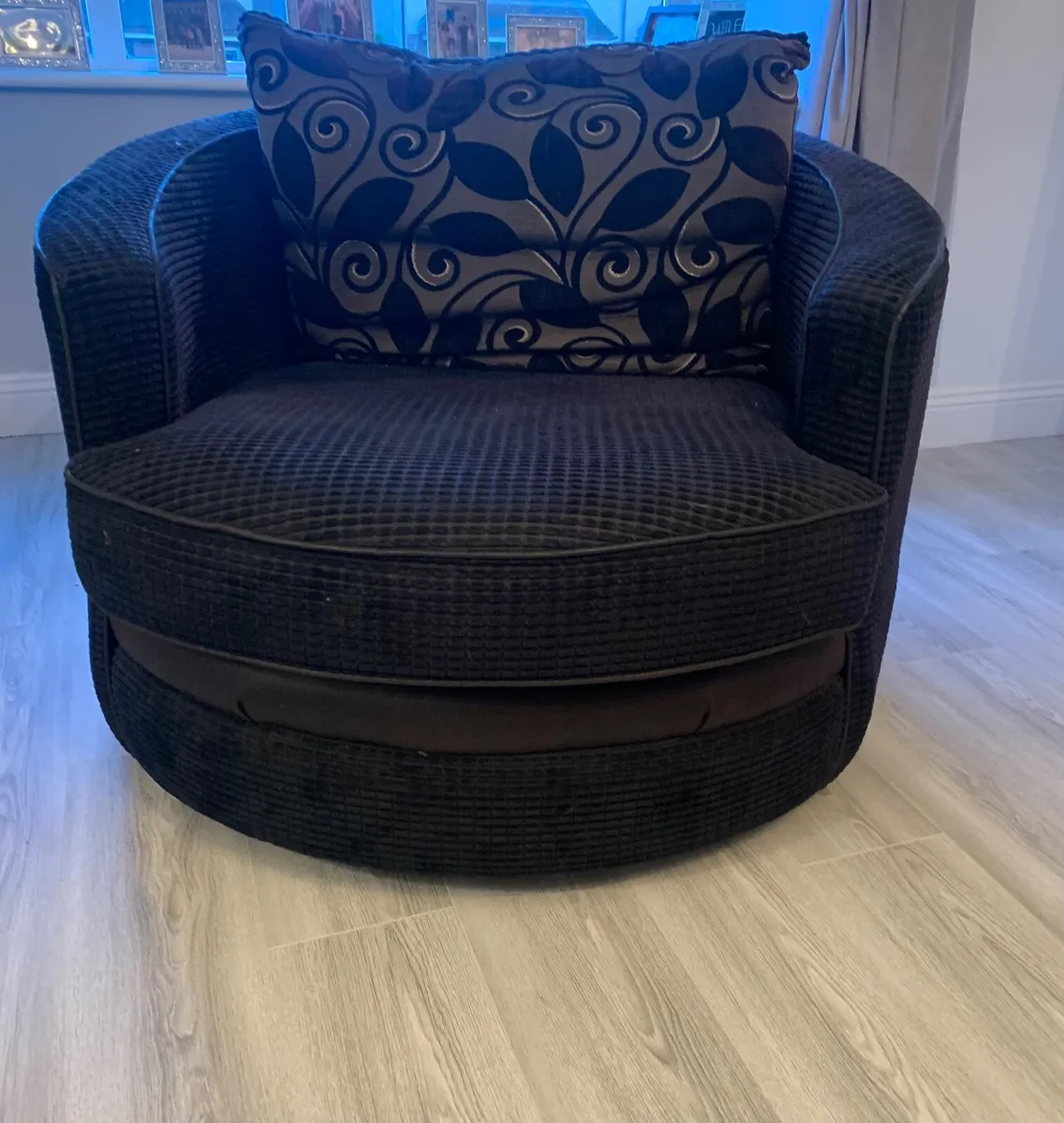 Dark swivel chair and matching footstool - Image 2