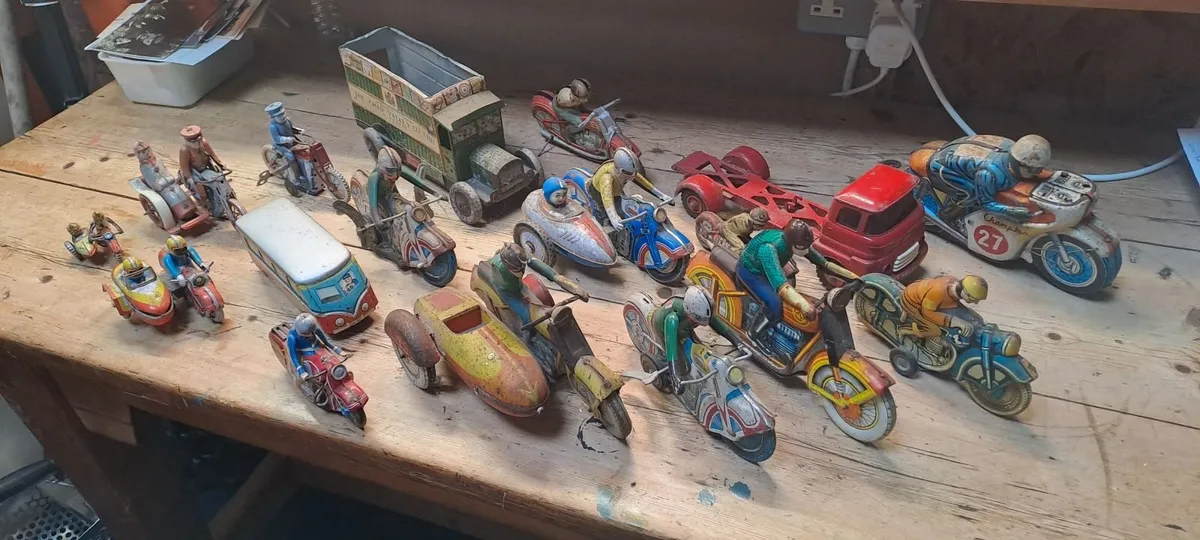 Collection tin plate toys - Image 2