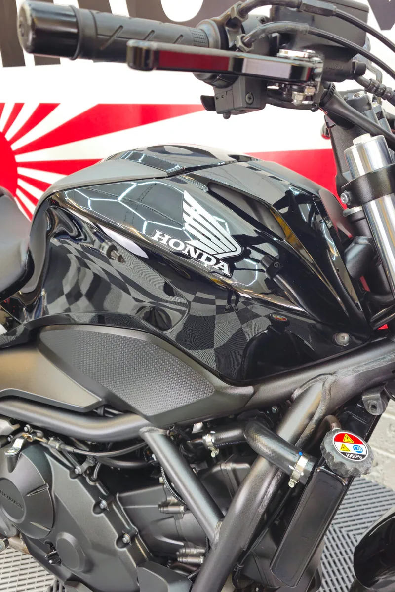 2015 Honda NC750S - Image 4