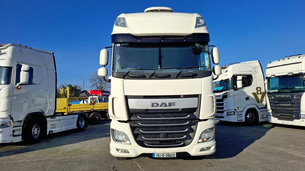 2015 Daf XF 460 Super Space Cab , 4x2 , Euro 6 . - Image 2