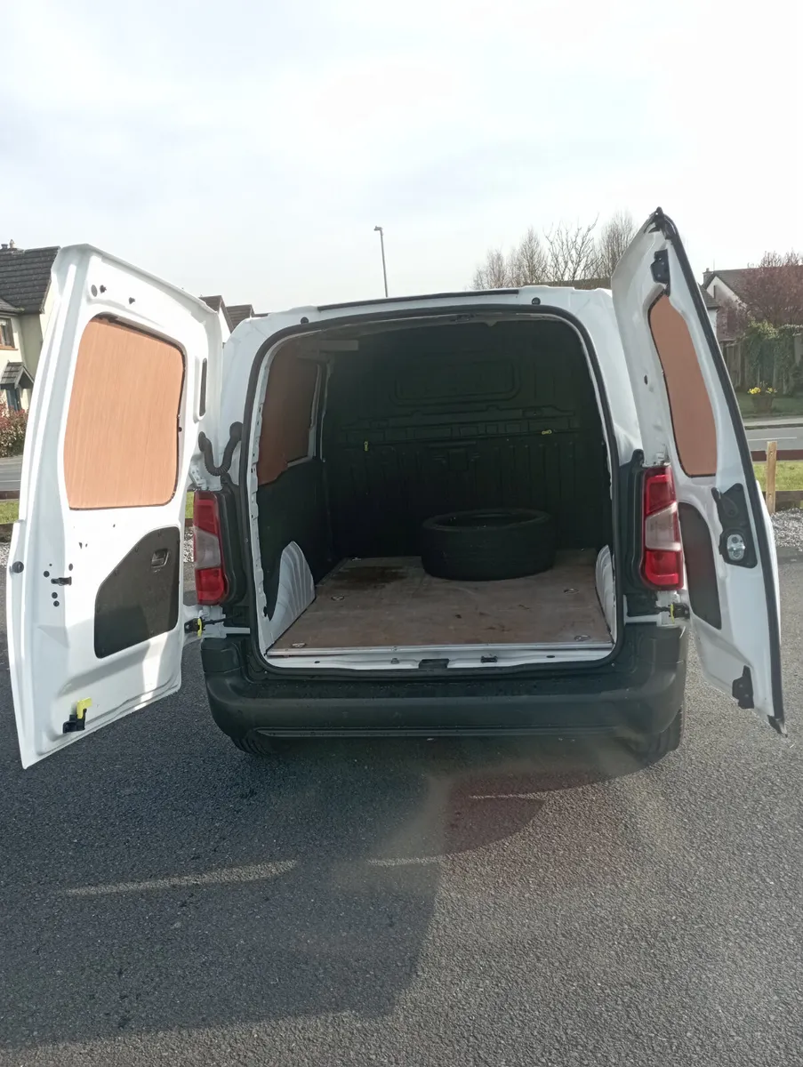 ~Citroen Berlingo ~ - Image 3