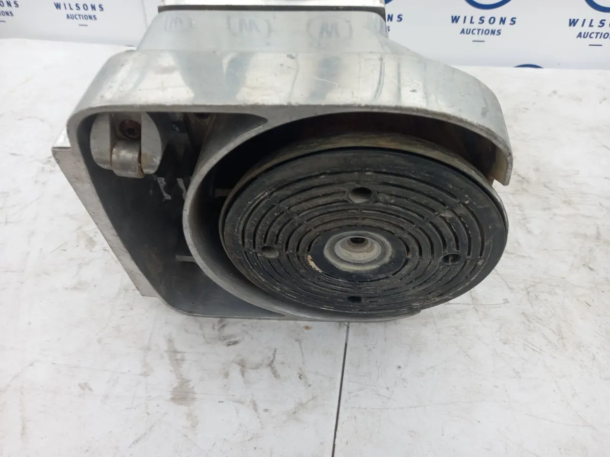 Online Auction Of A  Disc Floor Sander & More! - Image 2