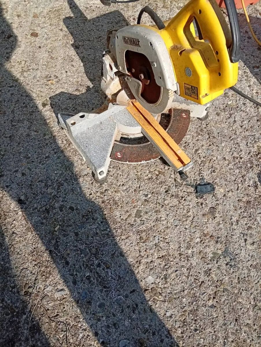 DeWalt chop saw - Image 1
