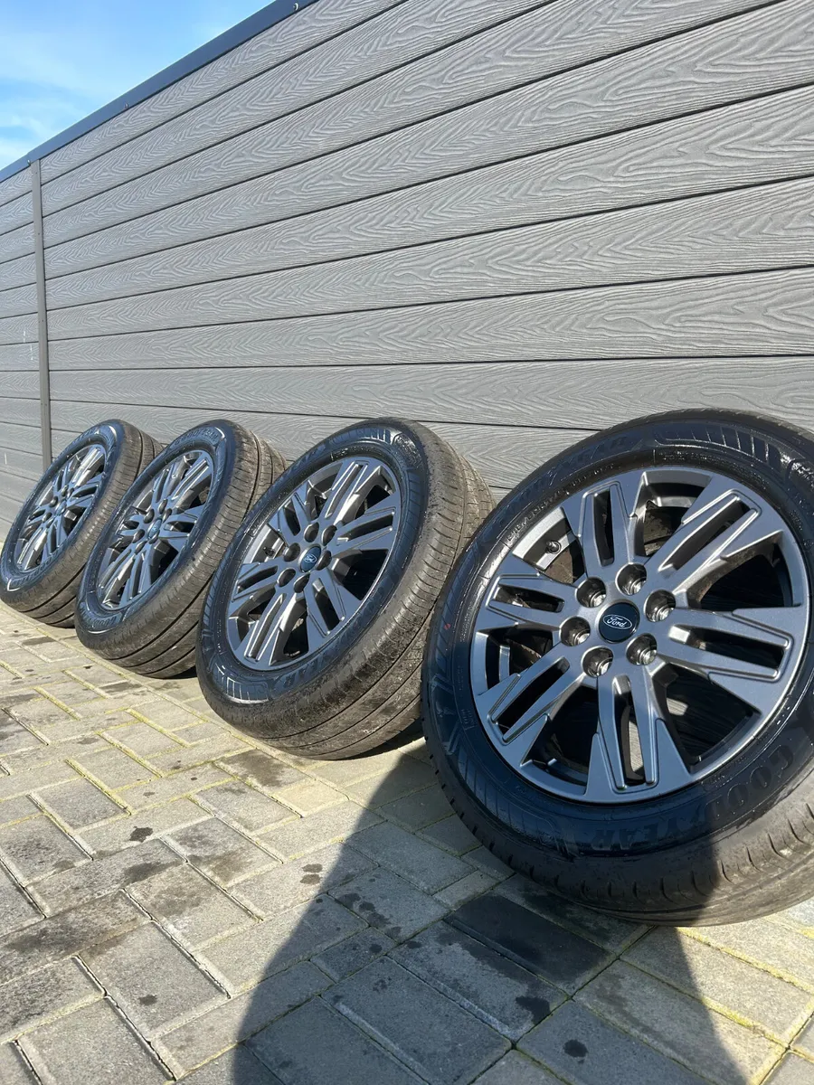 17” GENUINE BRAND NEW TRANSIT CUSTOM ALLOYS&TYRES - Image 1