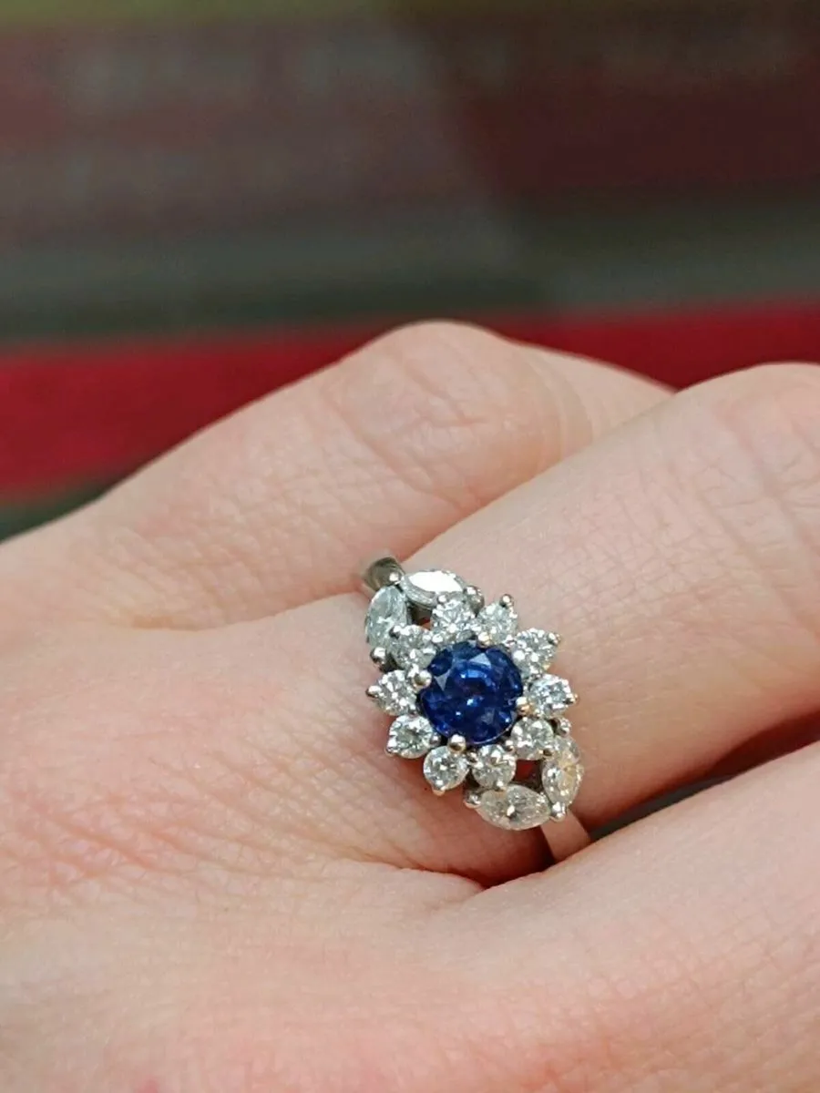 Floral Blue Sapphire & Diamond Ring, 18k Gold - Image 2