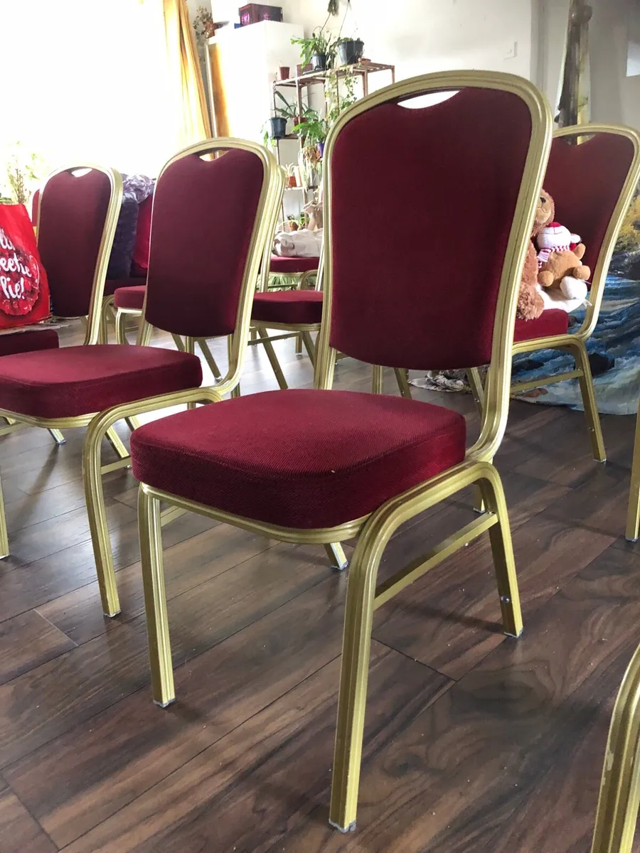 Banquet chairs - Image 1