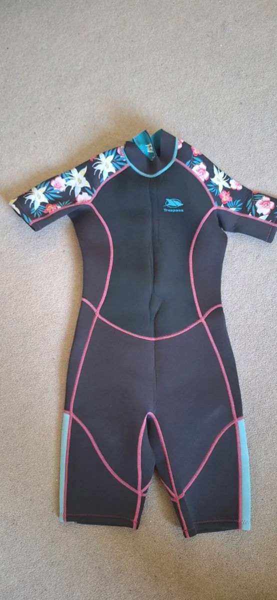 Trespass Women 3mm Wetsuit Size S - Image 1