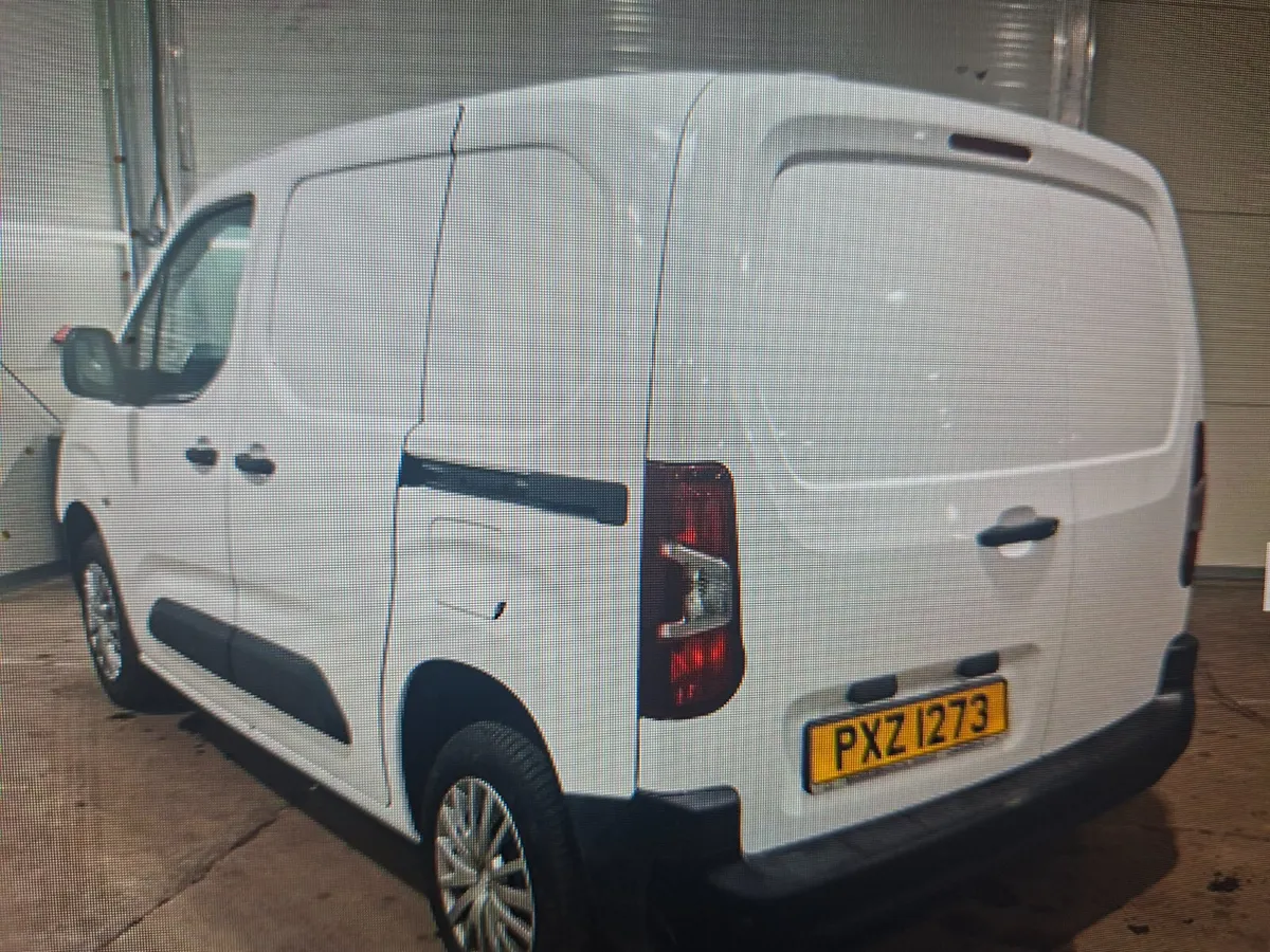 NI REG 2021 CITROEN BERLINGO ENTERPRISE - Image 4