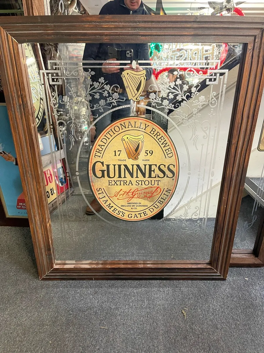 Irish pub memorabilia - Image 3