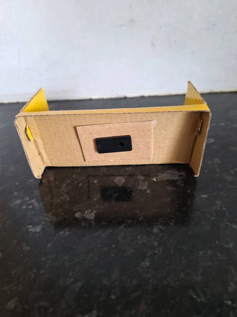 Mondo Motors diecast Lamborghini Miura - Image 4