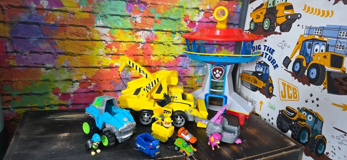 Paw Patrol big set including Rubble Ultimate truck - Image 4