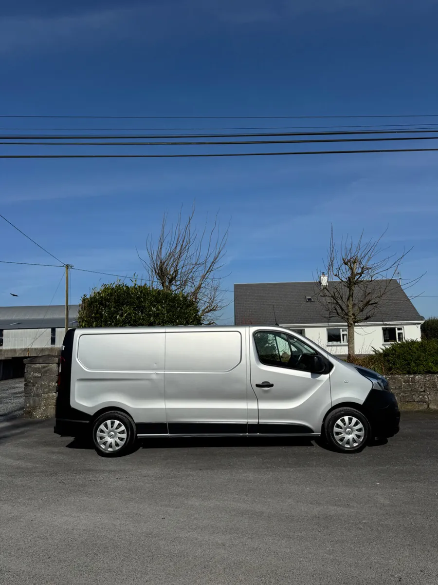 Nissan NV300 2021 - Image 3