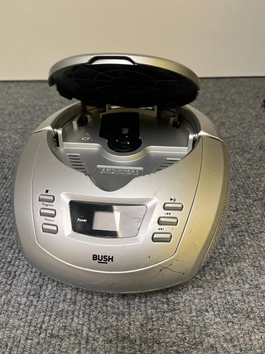 Bush CD Stereo - Image 4