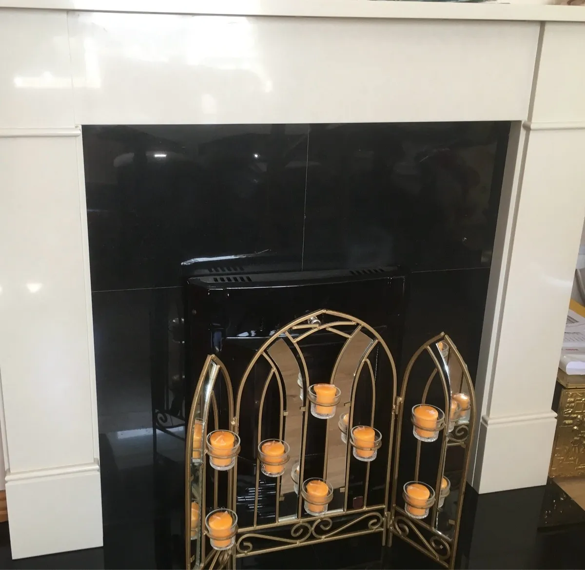 Gold Mirrored Folding 8 Candle Ornamental Display - Image 1