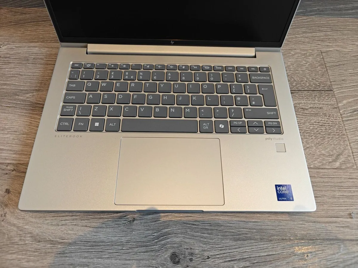 HP Elitebook 640 G11 | Intel Ultra 5 | 16GB | 512G - Image 4