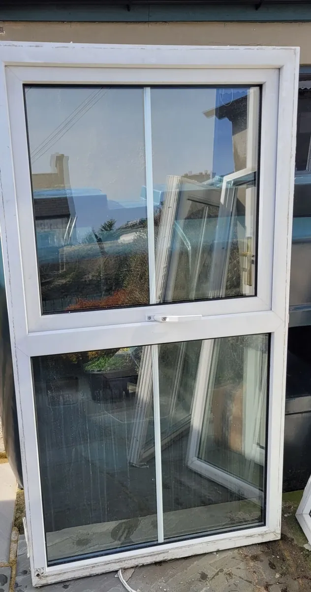 Windows and door - Image 4