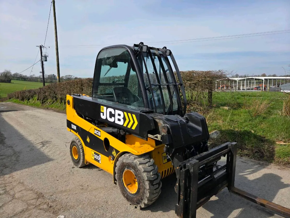 Jcb  teletruk 30d - Image 2