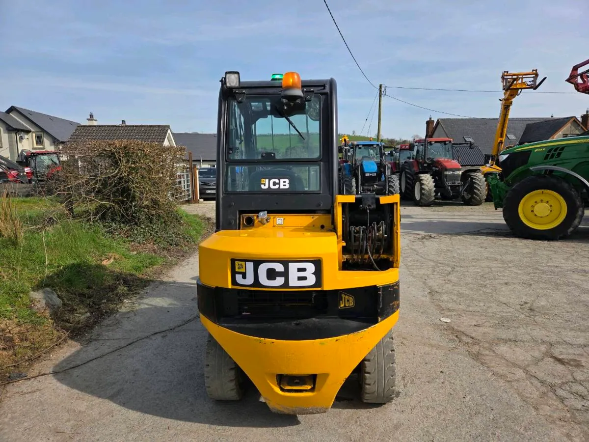 Jcb  teletruk 30d - Image 4