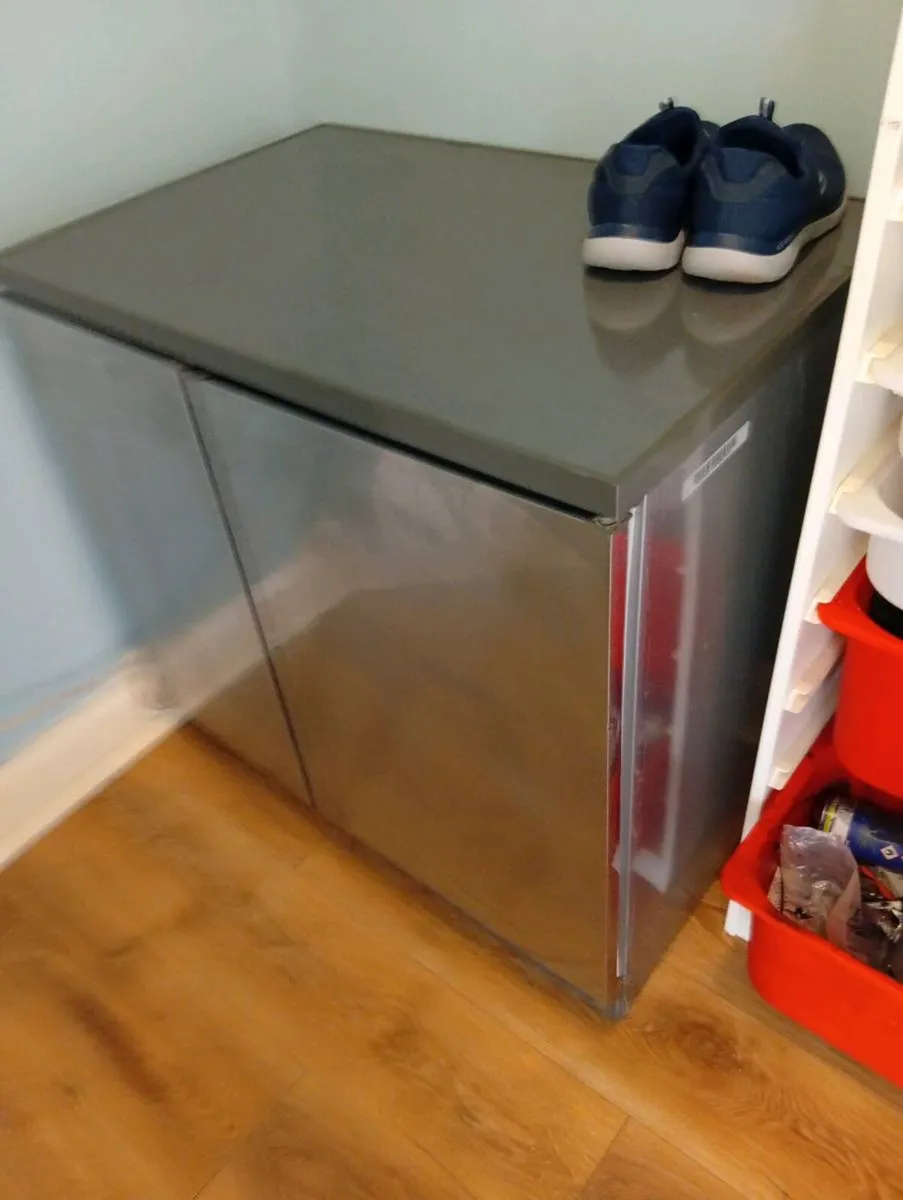 Fridge freezer - Image 1