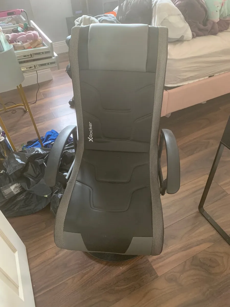 Gaming chair - Image 2