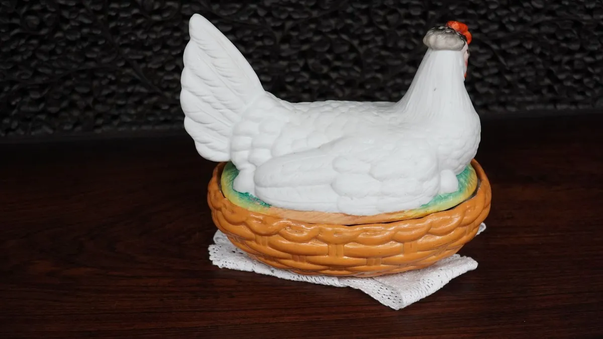 Antique Staffordshire Bisque Porcelain Hen Chicken - Image 3