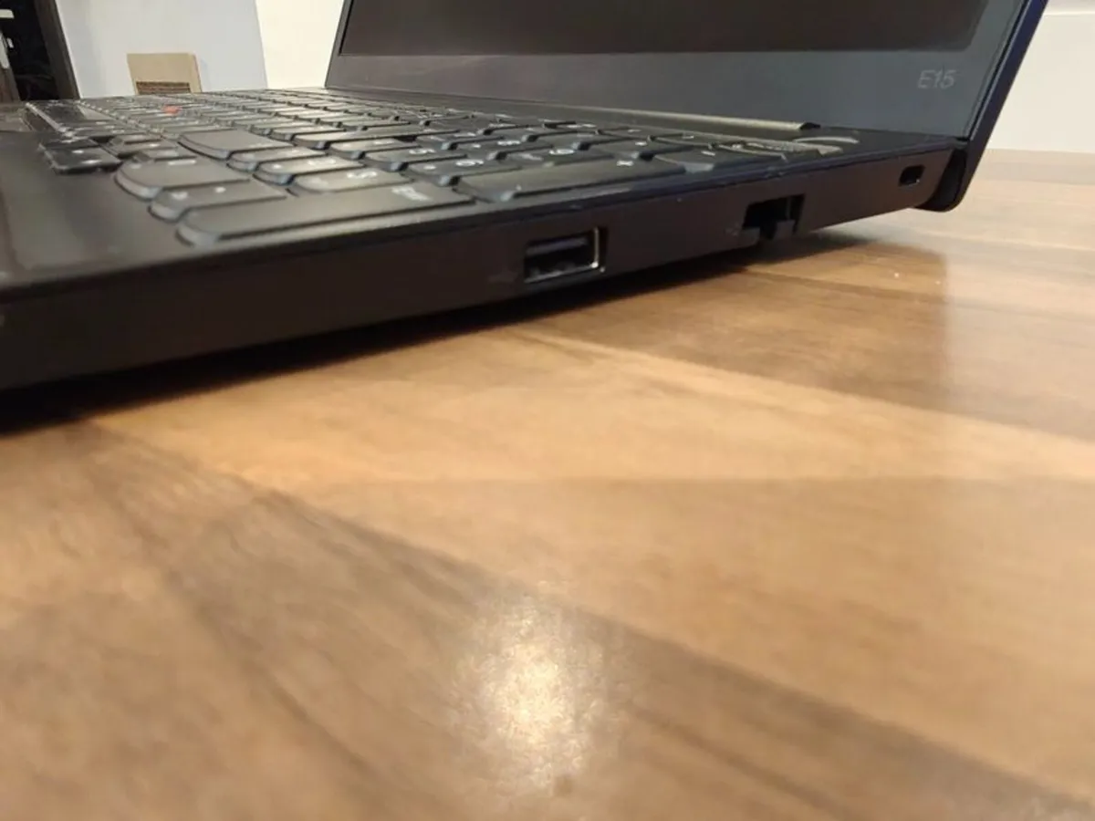 Lenovo Thinkpad E15 Laptop | i5 (12th gen) | 16GB - Image 2