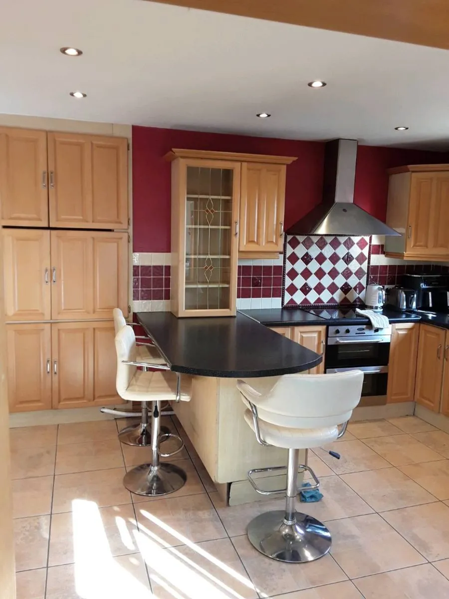 Complete 10ftx10ft Maple Shaker Kitchen - Image 2