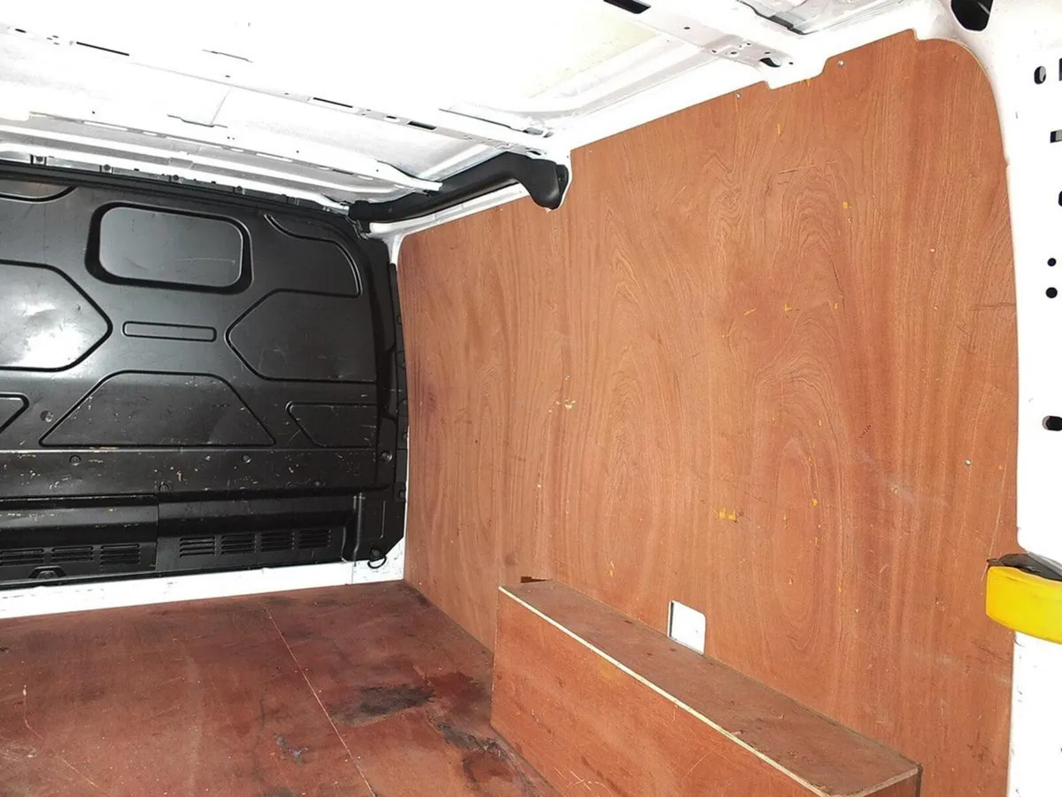 2021 Ford Transit Custom Panel Van - Image 3