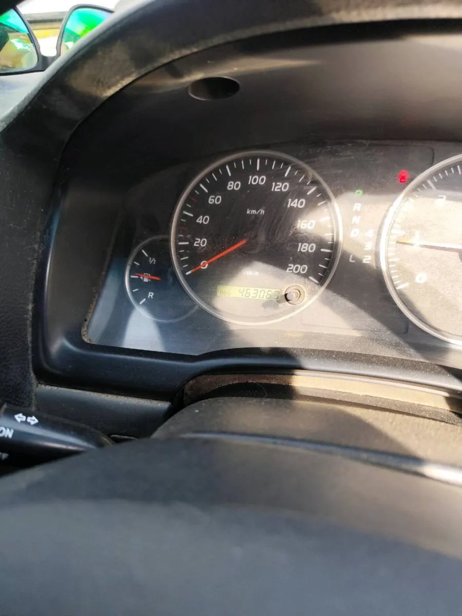 2006 Toyota land cruiser - Image 3