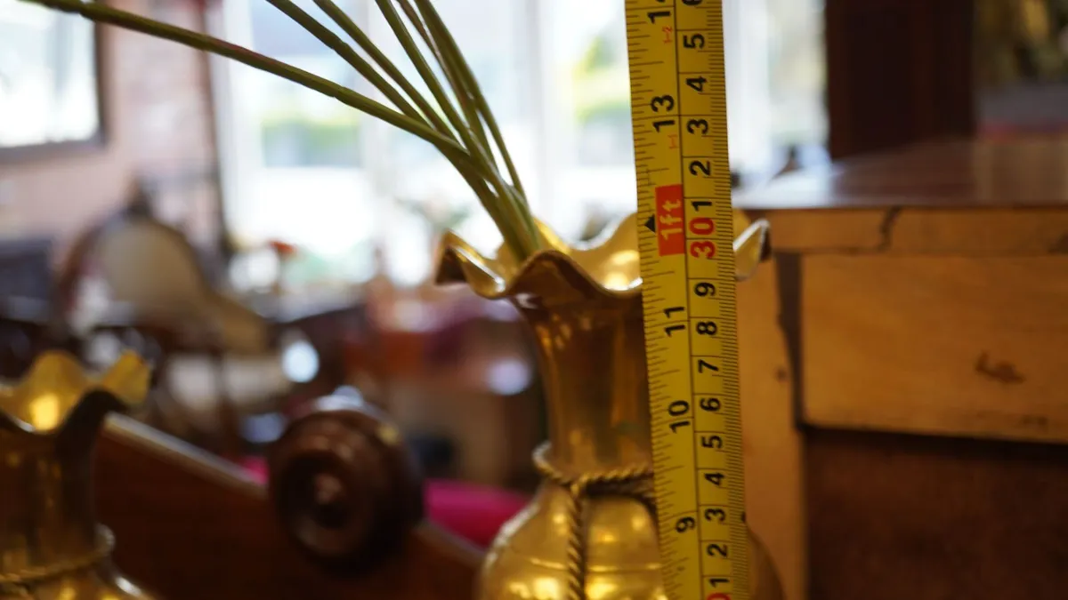 Pair of Polished Brass Vases - Image 4