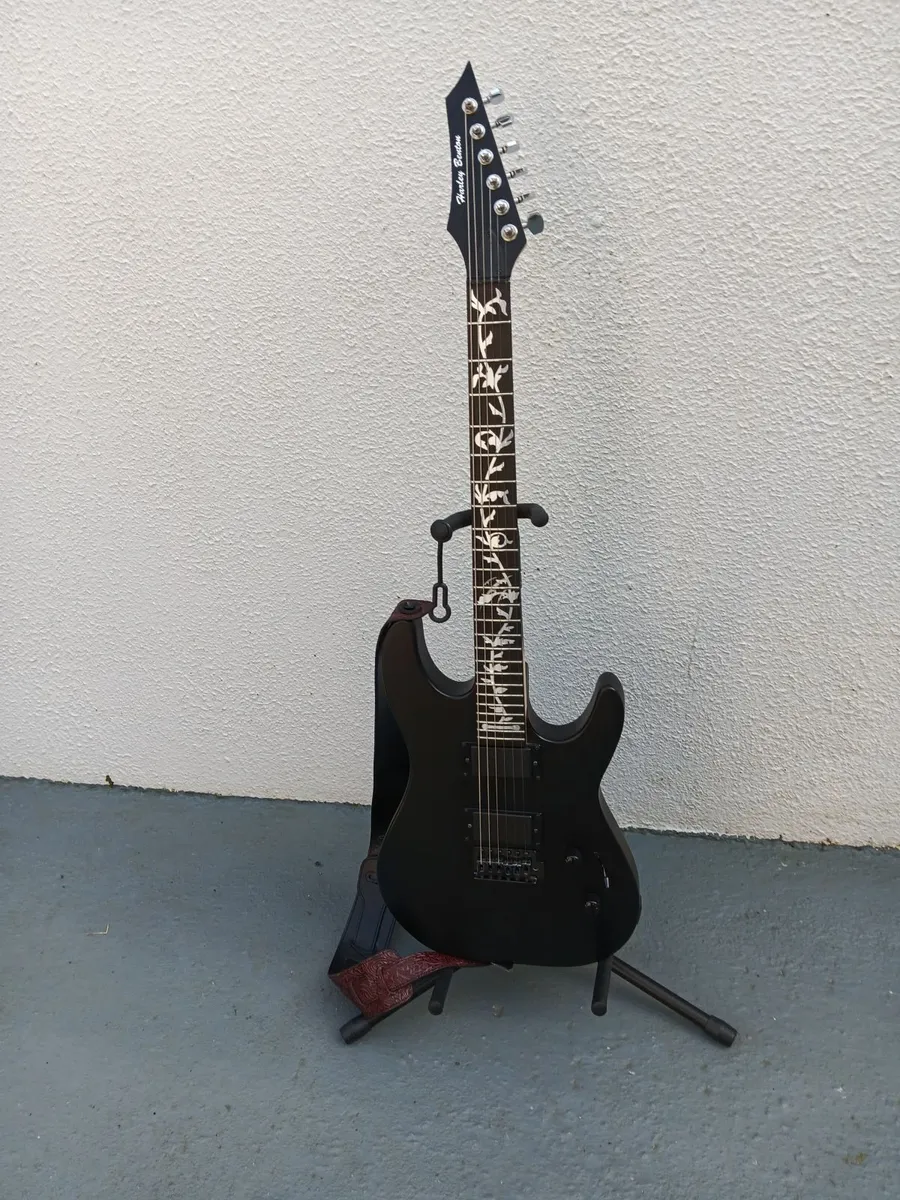 GUITAR - Image 2
